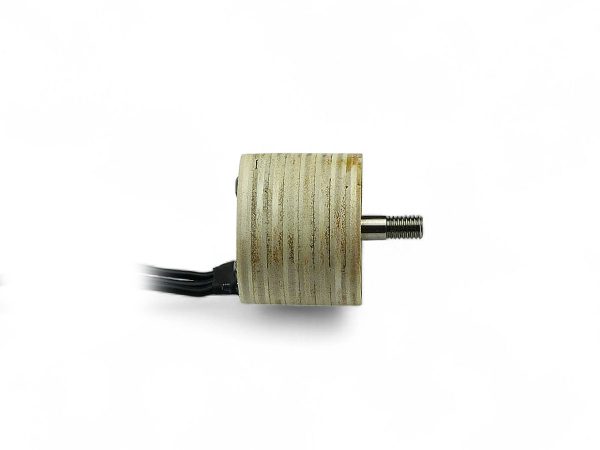 Abbildung zeigt Motorverkleidung 30 auf 30, die Lieferung erfolgt unmontiert und ohne Motor